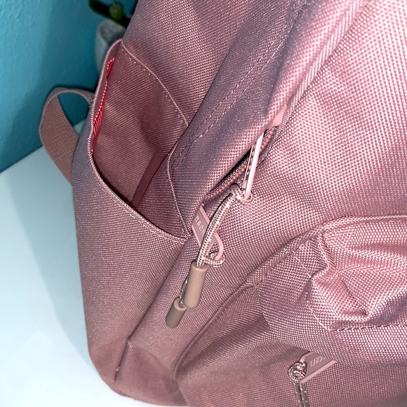 Hershel Backpack - Picture 2 of 5